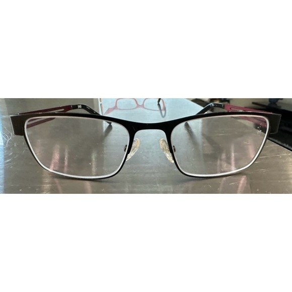 Tap out Glasses Red & Black - Picture 1 of 16